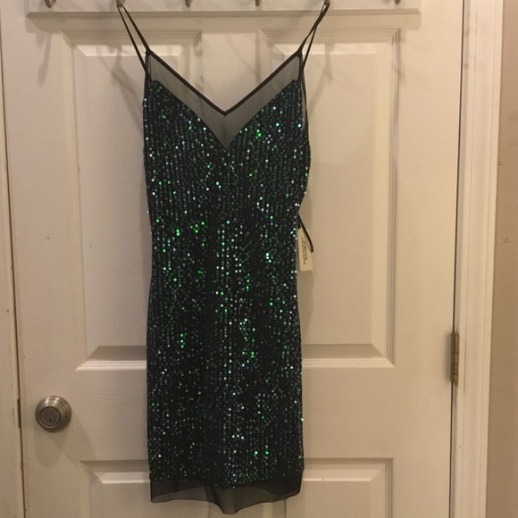 Forever 21 Dresses & Skirts - Sequined shimmer holiday party dress